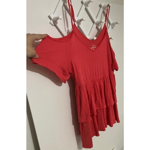 Torrid Women’s Plus Size 2 Super Soft Knit Cold Shoulder Ruffle Cami Tank Top - Picture 5 of 8